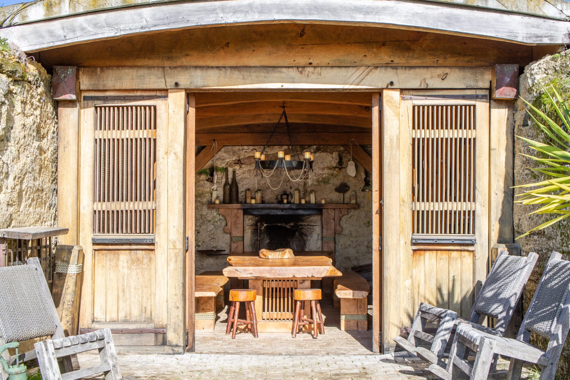 Catering Cave