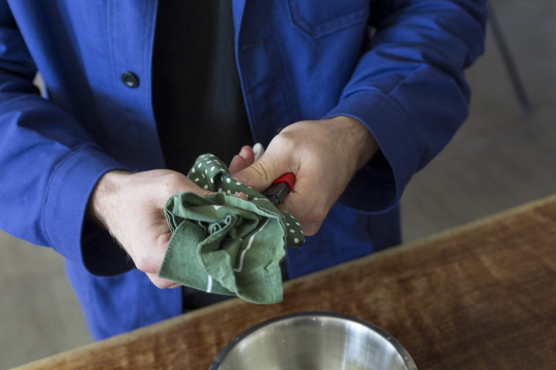 How to: Take care of your tools - Camelia Oil