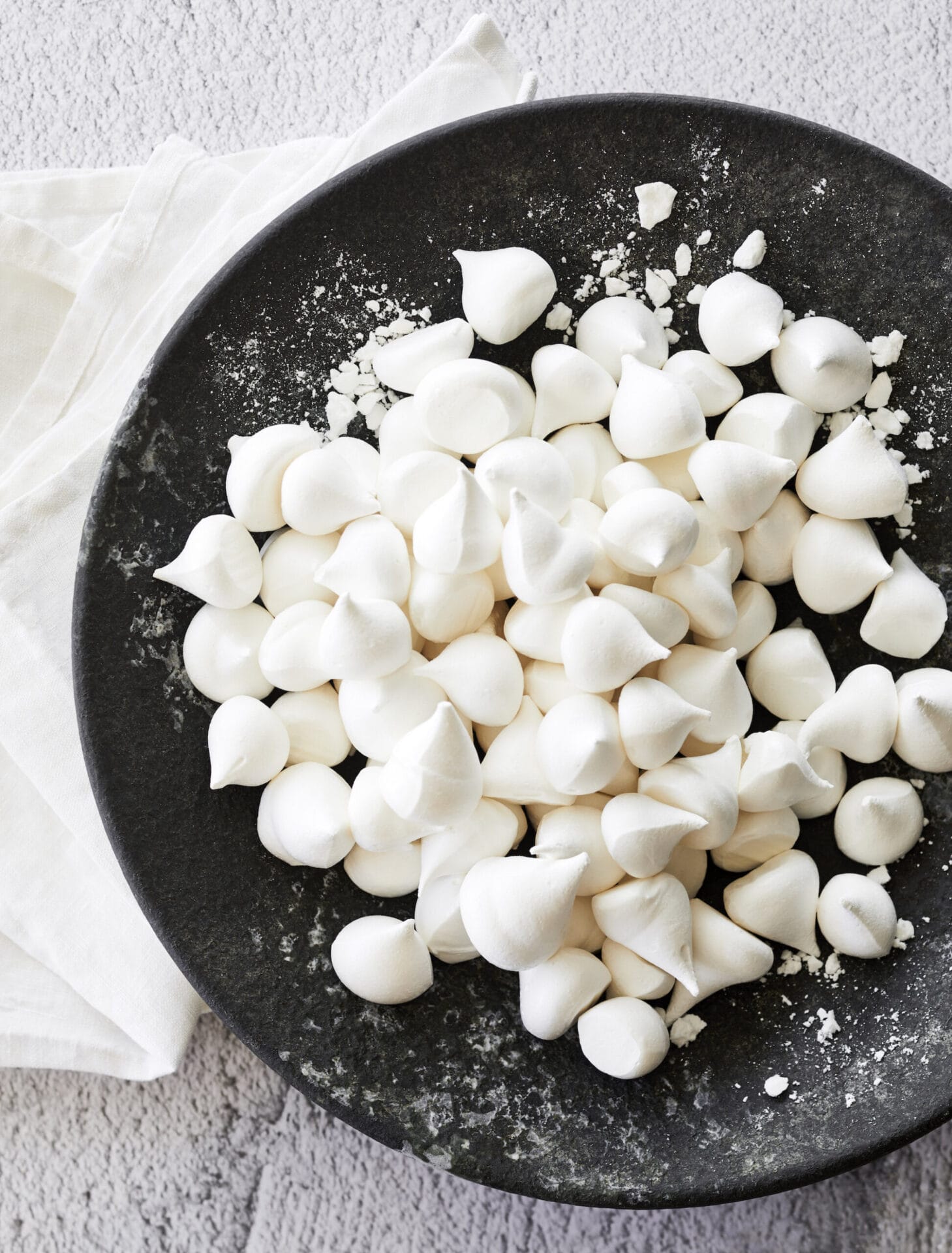 Meringue kisses recipe | Mint Cakery Meringue kisses recipe | Mint Cakery