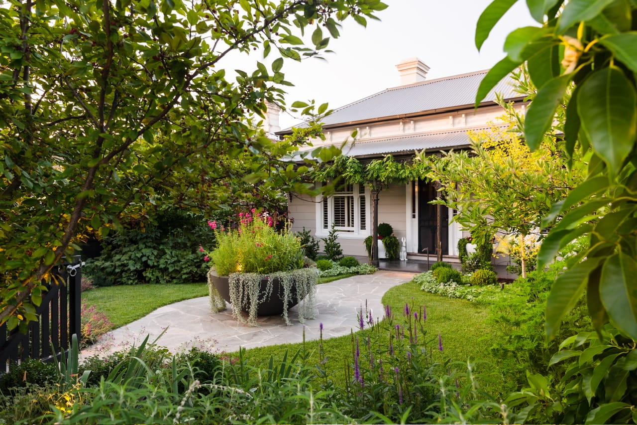 Caroline Hyett, Hawthorn East