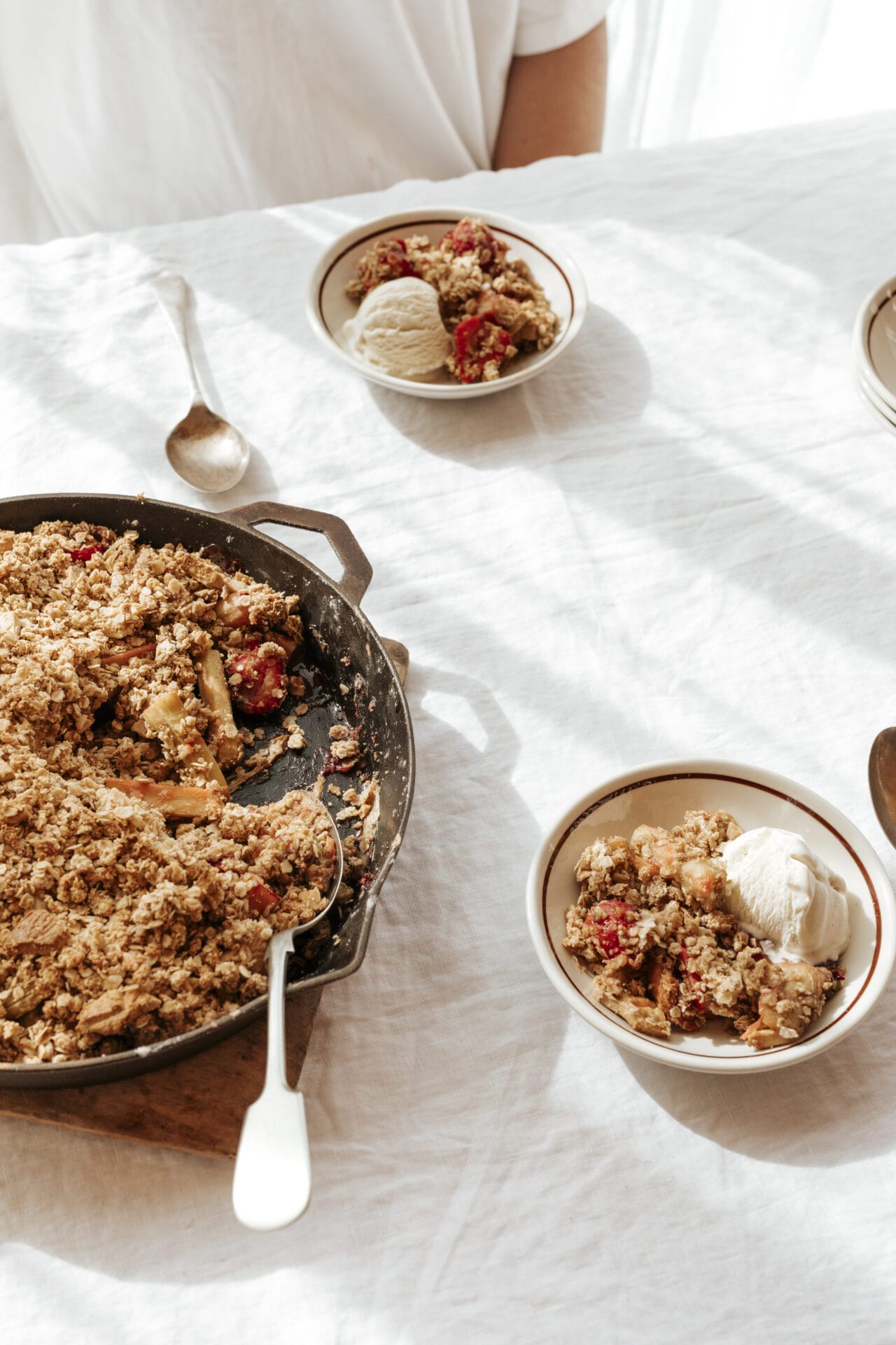 Two Raw Sisters, Strawberry, Rhubarb + White Chocolate Crumble