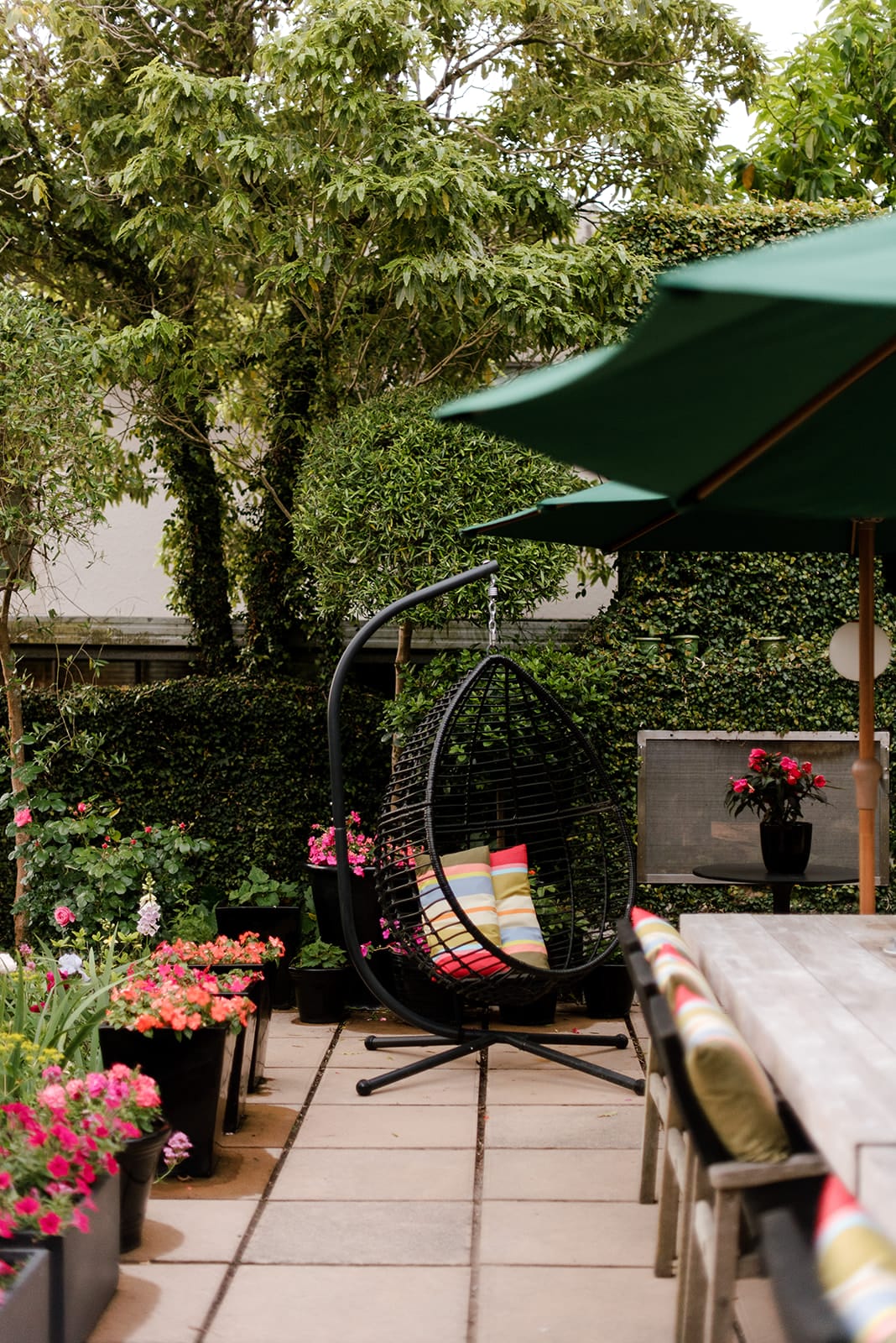 Courtyard furniture Courtyard furniture