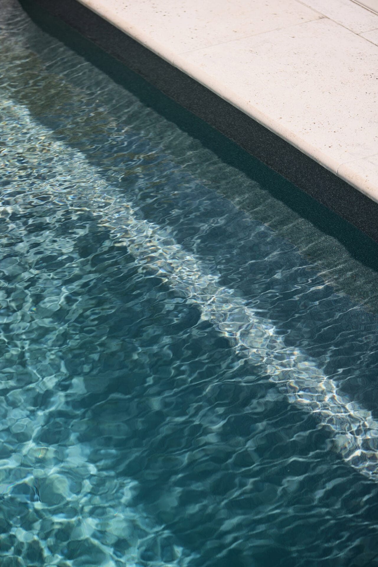 93 Wairoa Road, Te Puna 93 Wairoa Road, Te Puna - travertine pool tiles