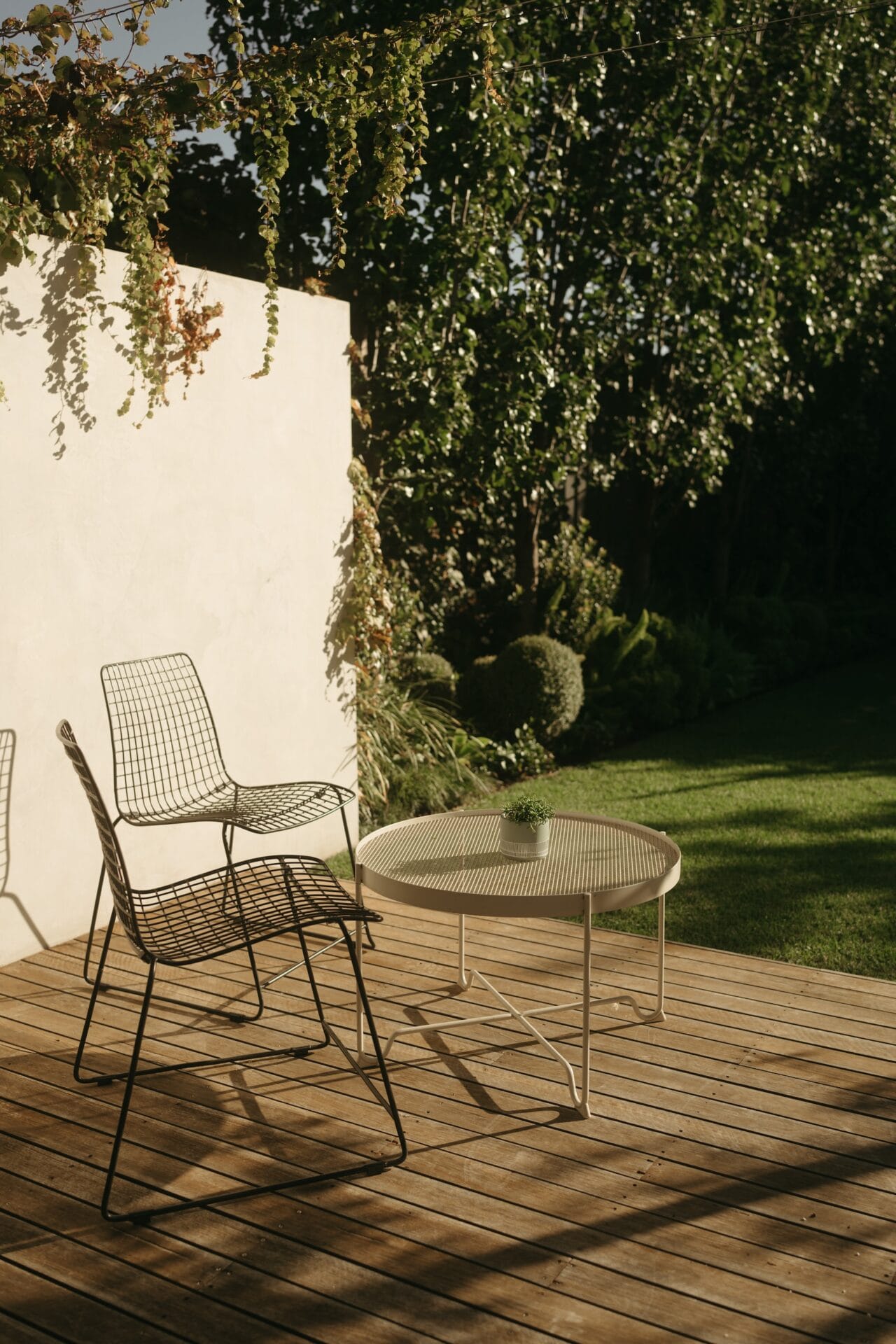 Hutch. Landscape Studio Hutch. Landscape Studio