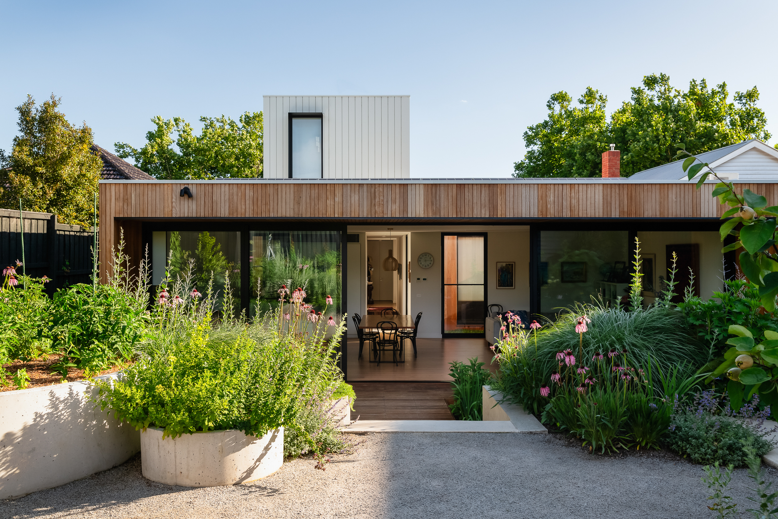 Andy Murray Landscape Design - Northcote 1 garden