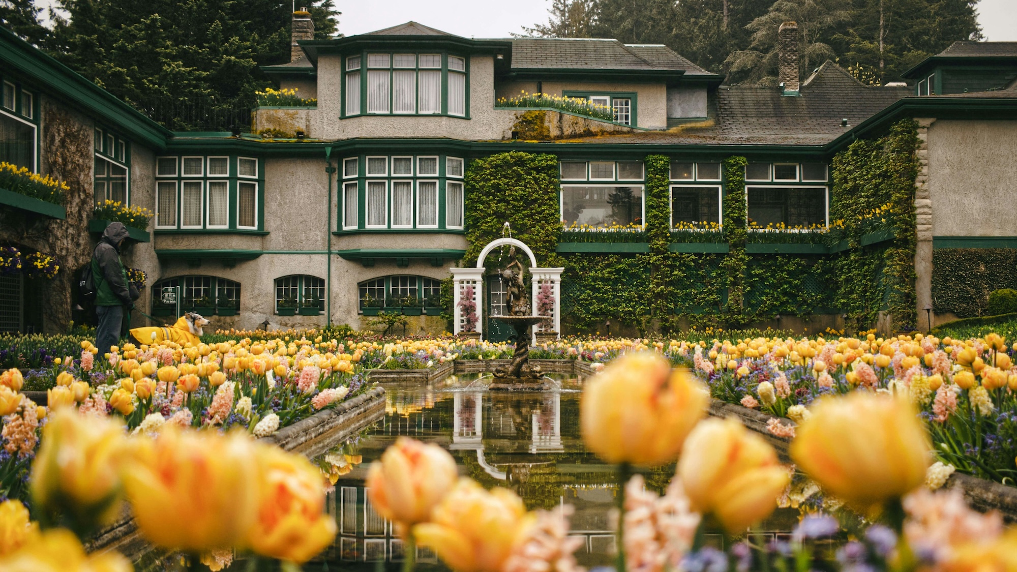 Italian garden at Butchart gardens, Canada Italian garden at Butchart gardens, Canada