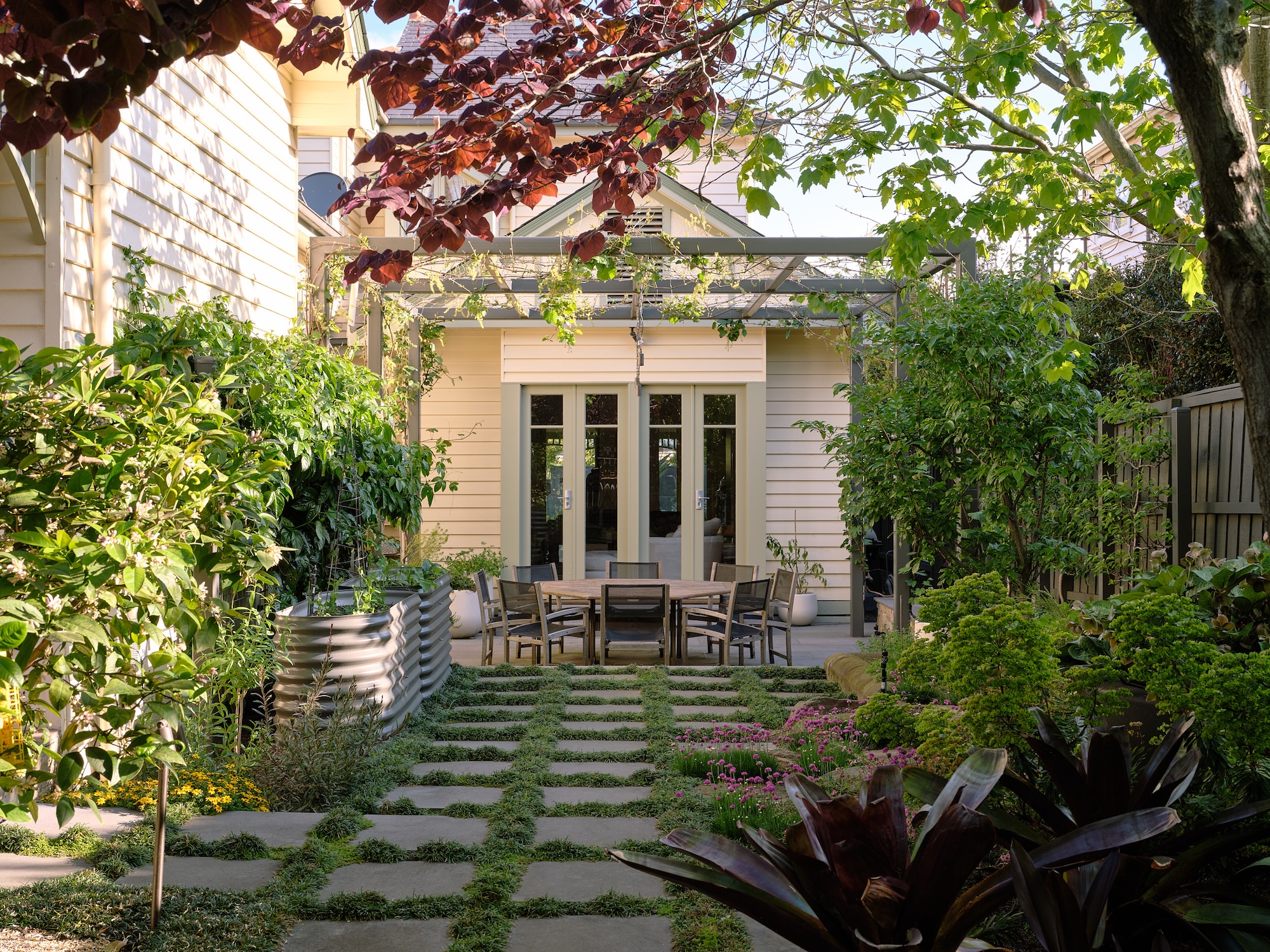 Caroline Hyett X Sage Journal - Queen Anne Garden