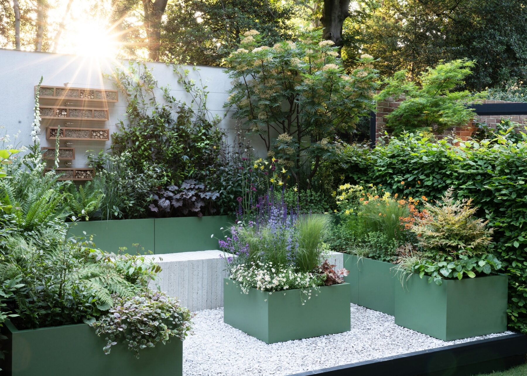Exploring the psychology of colour | A Peace of Mind garden at Chelsea ...