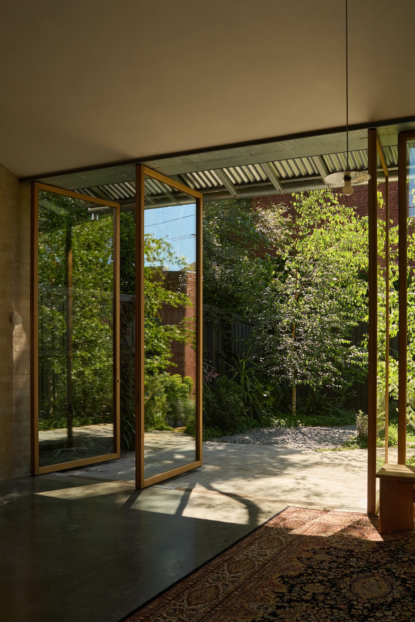 x Contemporary home garden integration by Jala