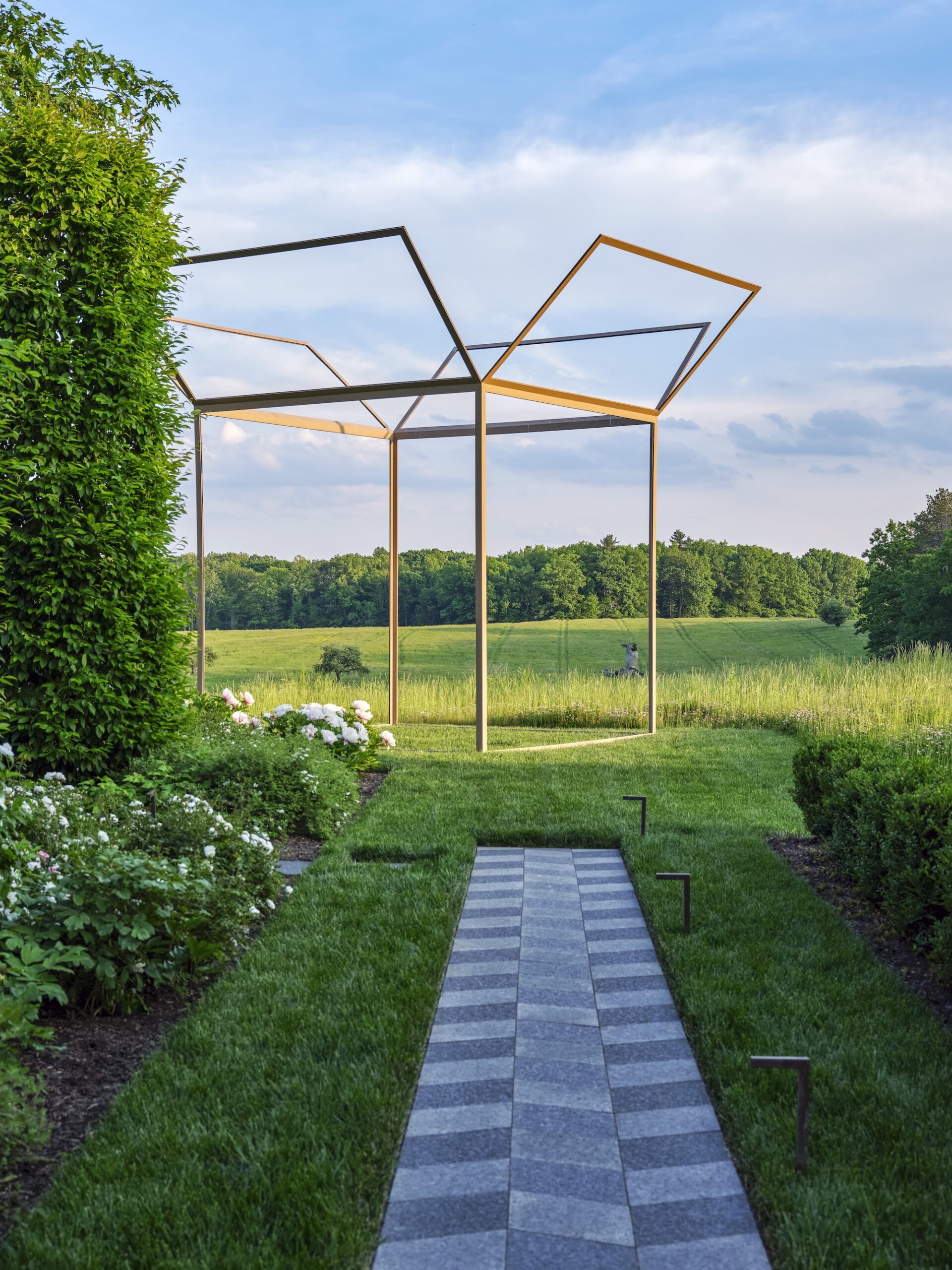 Tom Friedman’s Outdoor Open Box frames open meadow views at Rowdy Meadows by Reed Hilderbrand